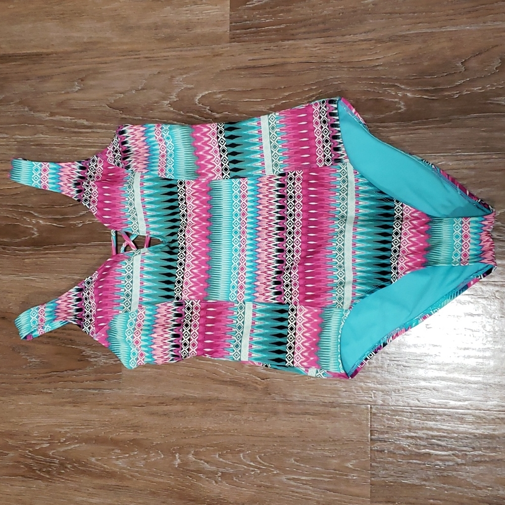 (12) George. Colorful Printed One Piece Swimsuit Beach Vacation Coastal Lake